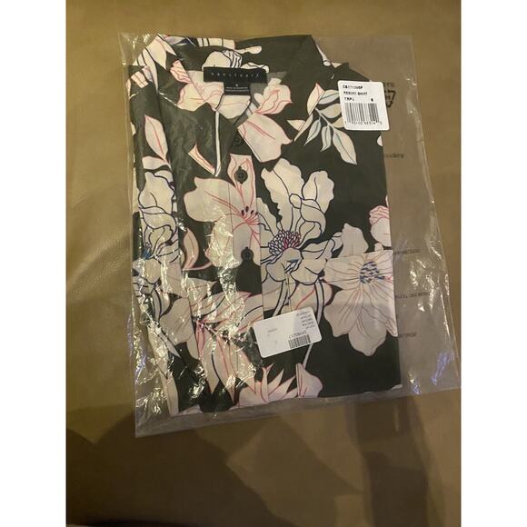 Sanctuary Resort Shirt, Tropic Punch, Size Small NWT Nordstrom Short Sleeves - Picture 3 of 8